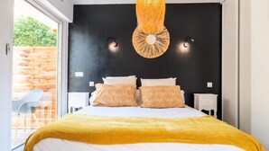 Iron/ironing board, bed sheets - Apartment in Palm Beach Near Croisette (Cannes)