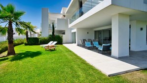 Unclassified image, 3 of 3, button - Al-1204 Estepona - Apartment - Alcazaba Lagoon (Casares)