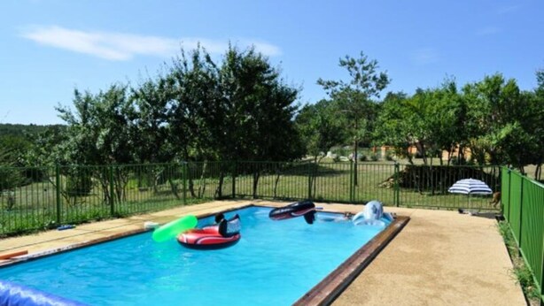 Unclassified image, 1 of 3, button - House Near Sorges With Pool & Nature (Sorges-et-Ligueux-en-Perigord)