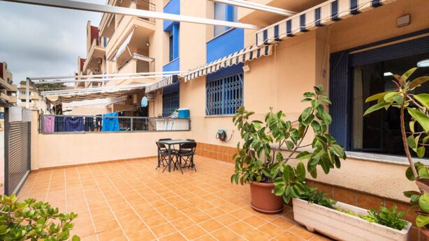 Outdoor dining - Planta low Poeta Querol, pta 15 (Canet de Berenguer)