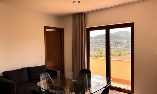 Nomad's Country - Cimo de Vila The Garden House