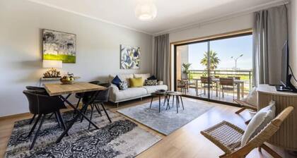 Apartment in Olhatildeo With Lagoon Views