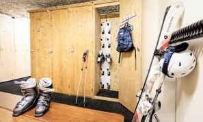 Interior - Room for 5 People With Balcony - Full Board (La Plagne-Tarentaise)