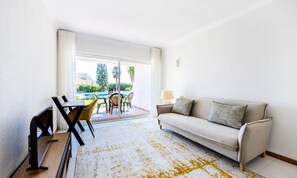 Living area - Apartment in Sagres Near Tonel Beach (Vila do Bispo)