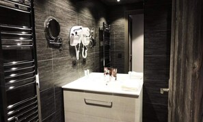 Bathroom - Apartment in Chavannes Near Ski Lifts (Les Gets)