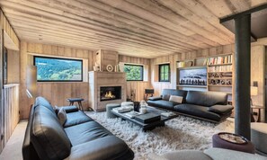 Fireplace - Chalet in Megeve With Mountain Views (Megeve)