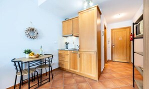 Dining - House Near Dona Ana Beach With Pool (Lagos)