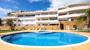 Outdoor pool - House Near Dona Ana Beach With Pool (Lagos)