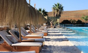 Outdoor pool - Al4-2107 Estepona - Apartment - Alcazaba Lagoon (Casares)