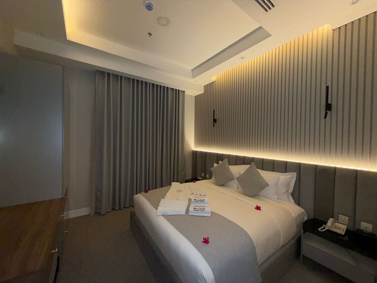 奢華套房 | 遮光窗簾/窗簾、熨斗/熨衫板、免費 Wi-Fi