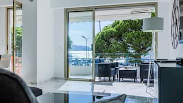 Apartment | Interior