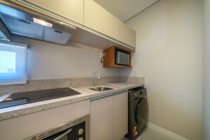 Comfort-huoneisto, parveke, vuoristonäköala | Pesulapalvelu