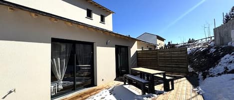 アパートメント | 屋外ダイニングエリア