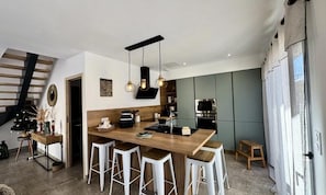 Private kitchen - House Near Formigueres Ski Slopes (Formigueres)