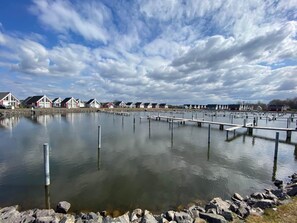 House | View from property - Ferienhaus Sanibel mit Kaminofen (Wandlitz)