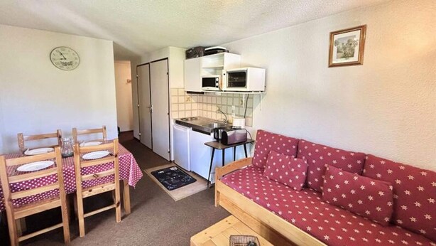 Unclassified image, 1 of 3, button - Apartment in Megeve Near Forest Trails (Demi-Quartier)
