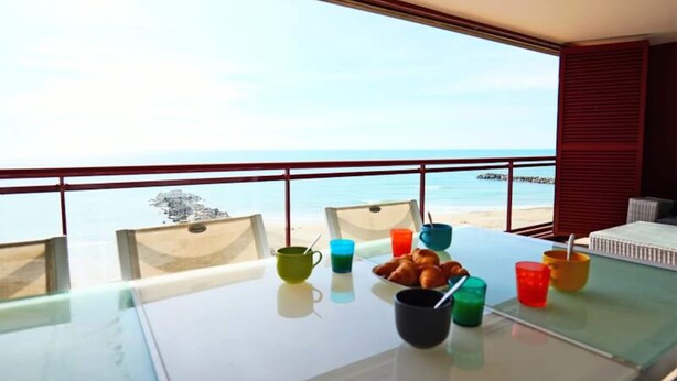 Unclassified image, 1 of 6, button - Apartment in Palavas With Stunning Sea View (Palavas-les-Flots)