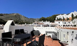 Outdoor dining - Apartment in Nerja With Pool & Solarium (Nerja)