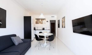 Living area - Modern and Cozy 3-room Apartment at the Foot of the Croisette! (Cannes)