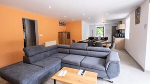 Living area - Cottage in Lozeret Near Mont Lozere (Cubières)