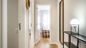 Unclassified image, 2 of 3, button - Apartment in Porto Near Matosinhos Beach (Porto)