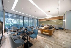 Restaurant - Orange Hotel (Haikou Guomao Wanlvyuan) (Haikou)