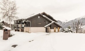 Exterior - Apartment in Montalbert Near Ski Slopes (Aime-la-Plagne)