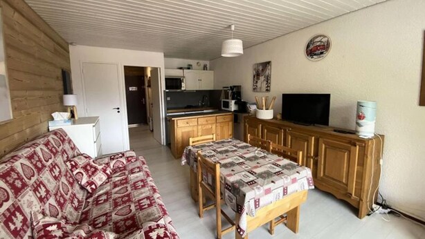 Unclassified image, 1 of 3, button - Apartment in Les Deux Alpes With Ski Lift (Les Deux Alpes)