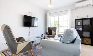 Living area - House in Salema Near Blue Flag Beach (Vila do Bispo)