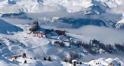 Lodge in Aime 2000 With Ski-in/ski-out