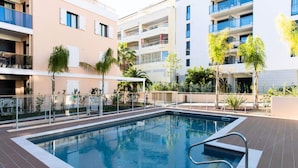 Pool - Apartment in Palm Beach With Pool Access (Cannes)