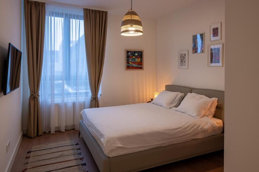 Appartamento Deluxe, vista giardino | Insonorizzazione, ferro/asse da stiro, Wi-Fi gratuito