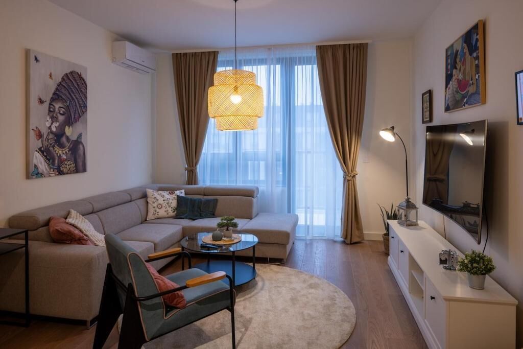 Deluxe Apartment, Garden View