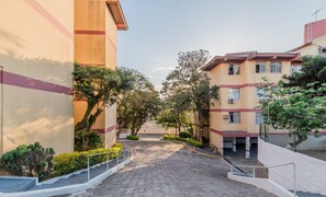 Basic Apartment | Property grounds - Fully Furnished Apartments in Florianopolis - OPT (Florianópolis)
