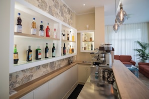 Bar (konaklama yerinde)