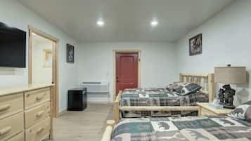 Iron/ironing board, free WiFi, wheelchair access