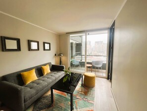 TV, offices - HOM l Parking  Wifi Calefaccion Malla seguridad (Santiago)