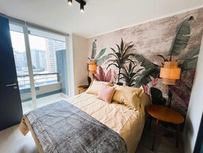 Interior - HOM I Wifi Piscina Parking Cowork Metro Almagro (Santiago)