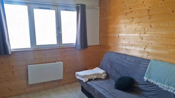 Living area - Apartment in Alps With Ski Locker Access (Puy-Saint-Vincent)