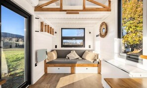 Living area - Apartment in Reillanne With Whirlpool Bath (Reillanne)