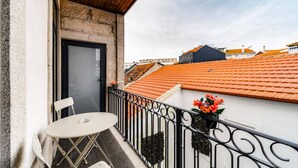 Property grounds - Apartment in Porto Near Rio Douro (Porto)