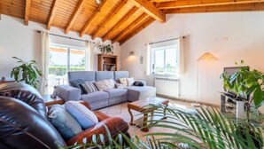 Living area - Villa in Aljezur Near Costa Vicentina (Aljezur)