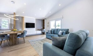 Living area - Apartment in Luz With Terrace & Pool Access (Lagos)
