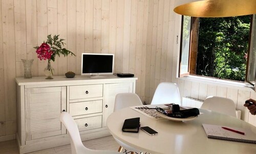 Chalet With Garden Near French Coast