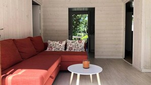 Living area - Chalet With Garden Near French Coast (Hourtin)