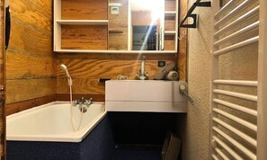 Hair dryer - Apartment in Creve Coeur Near Ski Lifts (Les Avanchers-Valmorel)