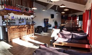 Bar (in der Unterkunft)