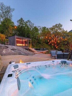 Hot tub, steam room - Trolltunga Aparthotel (Tyssedal)