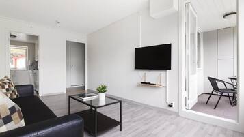 Appartement Familial, balcon, vue montagne | Coin séjour