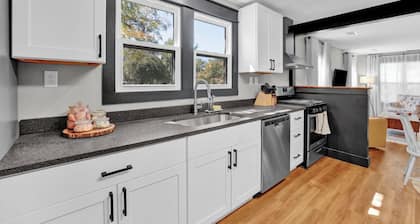 Quiet Country Farmhouse